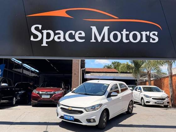 CHEVROLET ONIX 1.0 MPFI JOY 8V FLEX 4P MANUAL CHEVROLET ONIX 1.0 MPFI JOY 8V FLEX 4P MANUAL